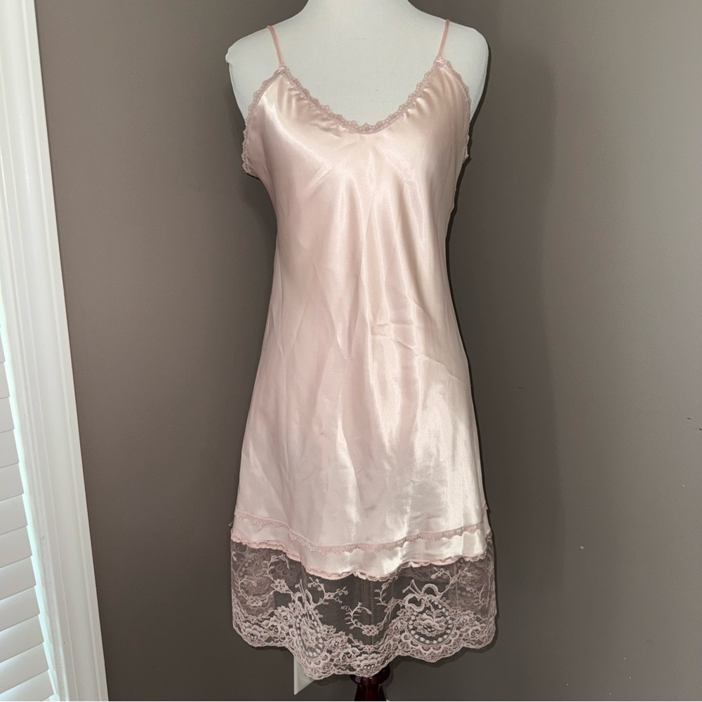 80s Lady Cameo Dallas Blush Pink Chemise Lace Nightie Nightgown Vintage medium